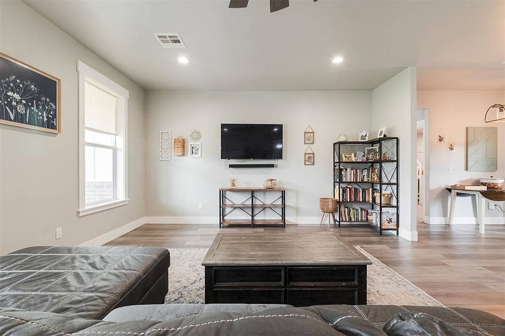 337030 E 1016th Rd Meeker, OK 74855 | Single Family