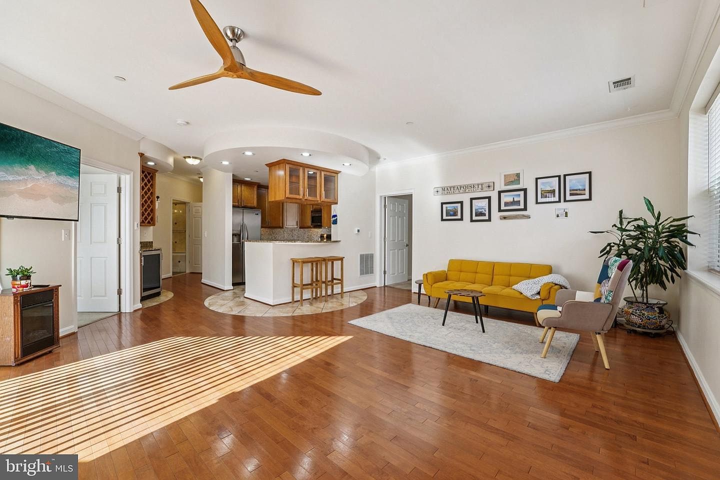 23 Pierside Dr Unit 118 Baltimore, MD 21230 | Condominium