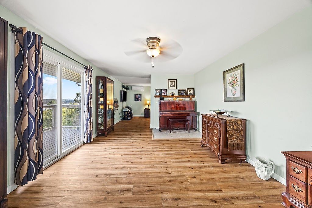 18502 Coppermine Rd Rogers, AR 72756  | Single Family