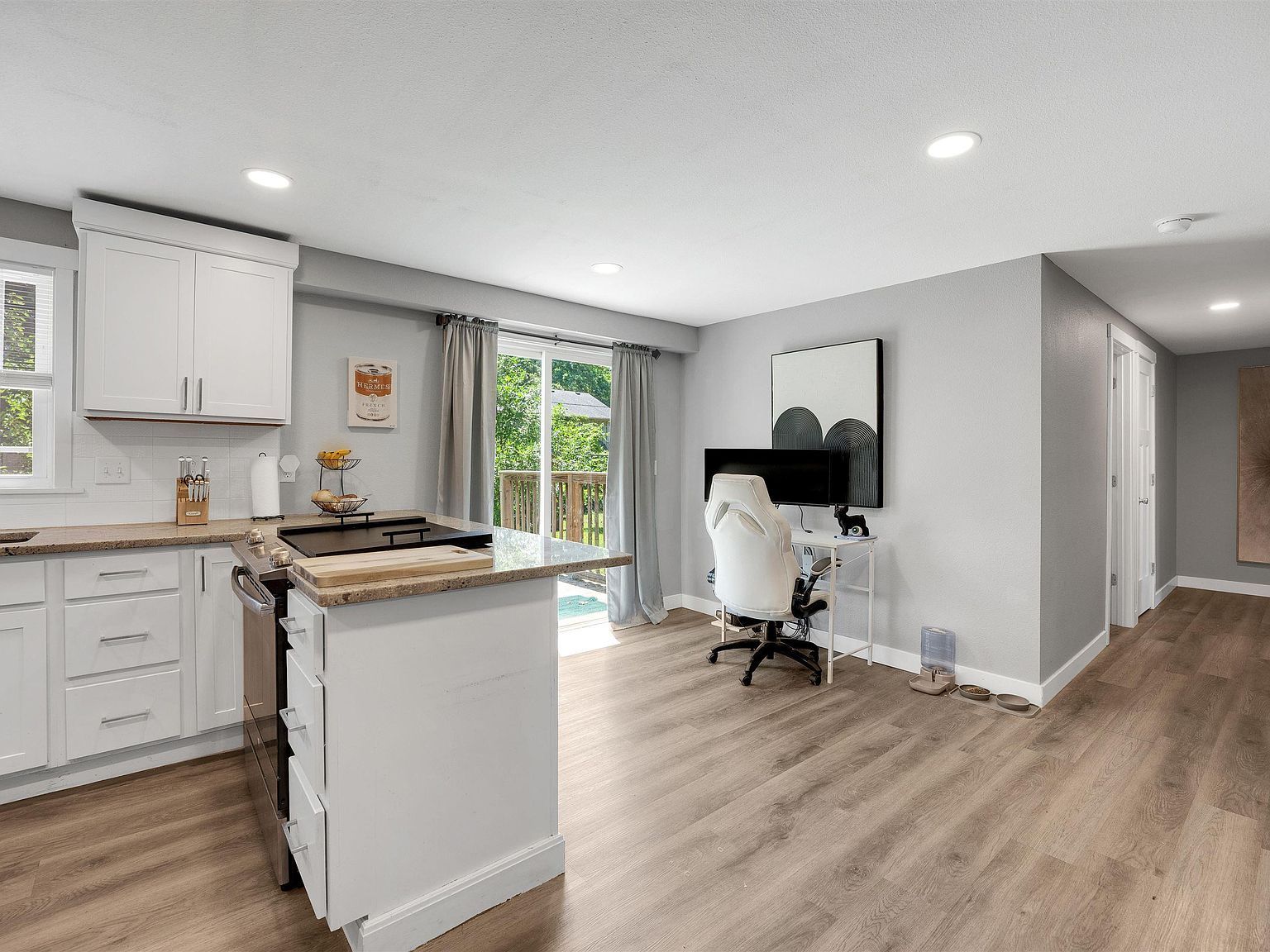 2613 Anderson Ave Sedalia, MO 65301  | Single Family