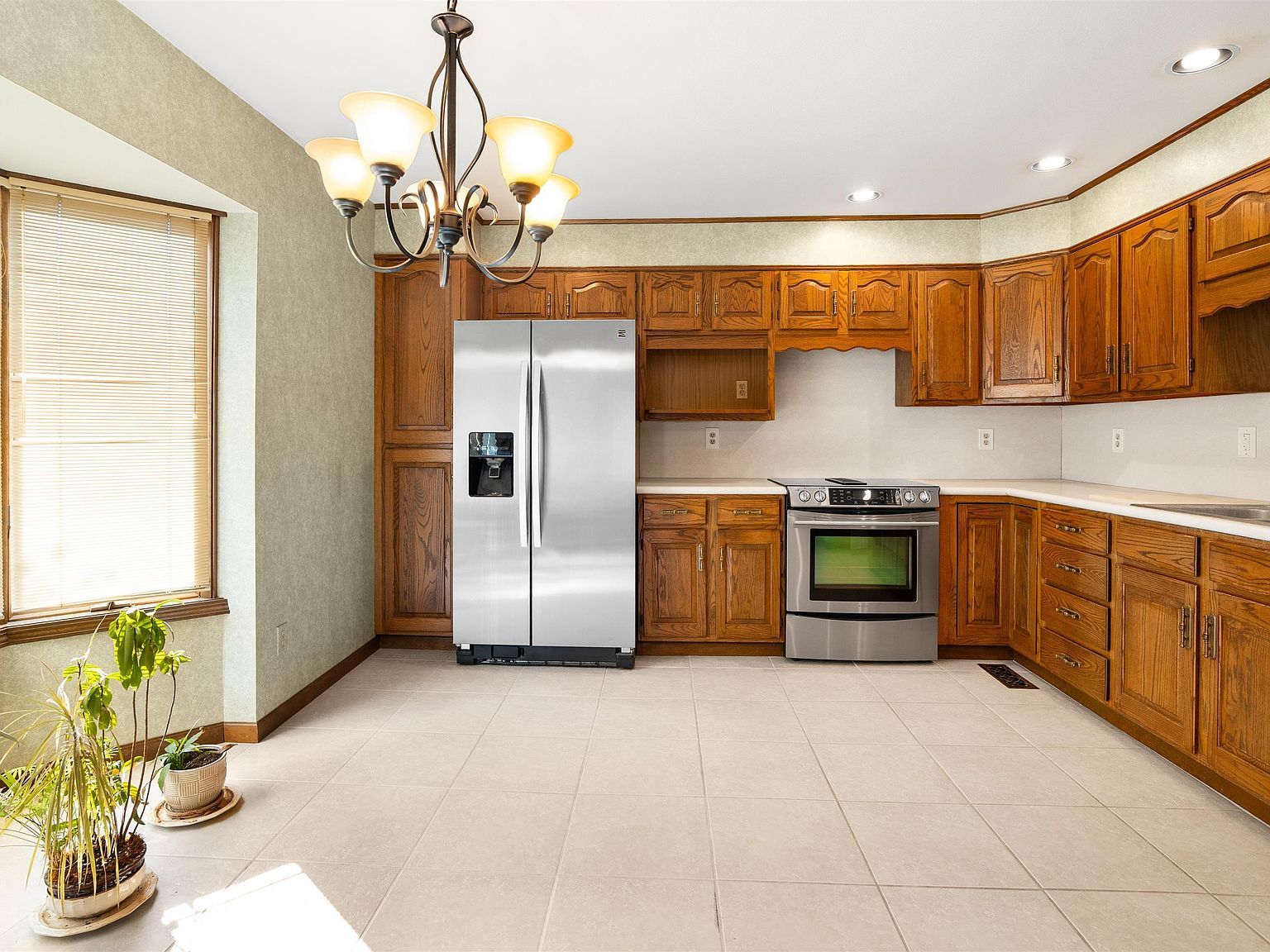 1623 W Broadway Blvd Sedalia, MO 65301  | New build