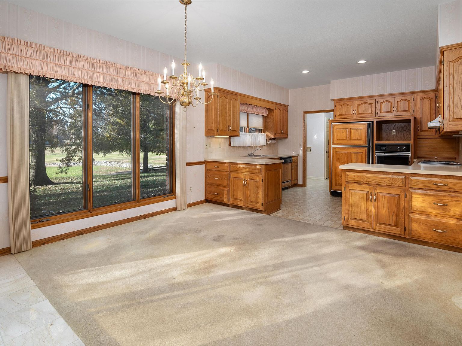 1805 S Nicklaus Dr Clinton, MO 64735  | Single Family