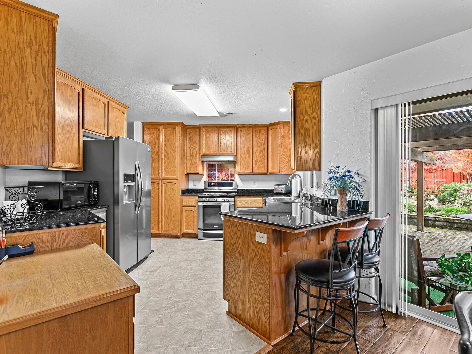 1023 Highlands Dr Eagle Pt, OR 97524  | Single Family