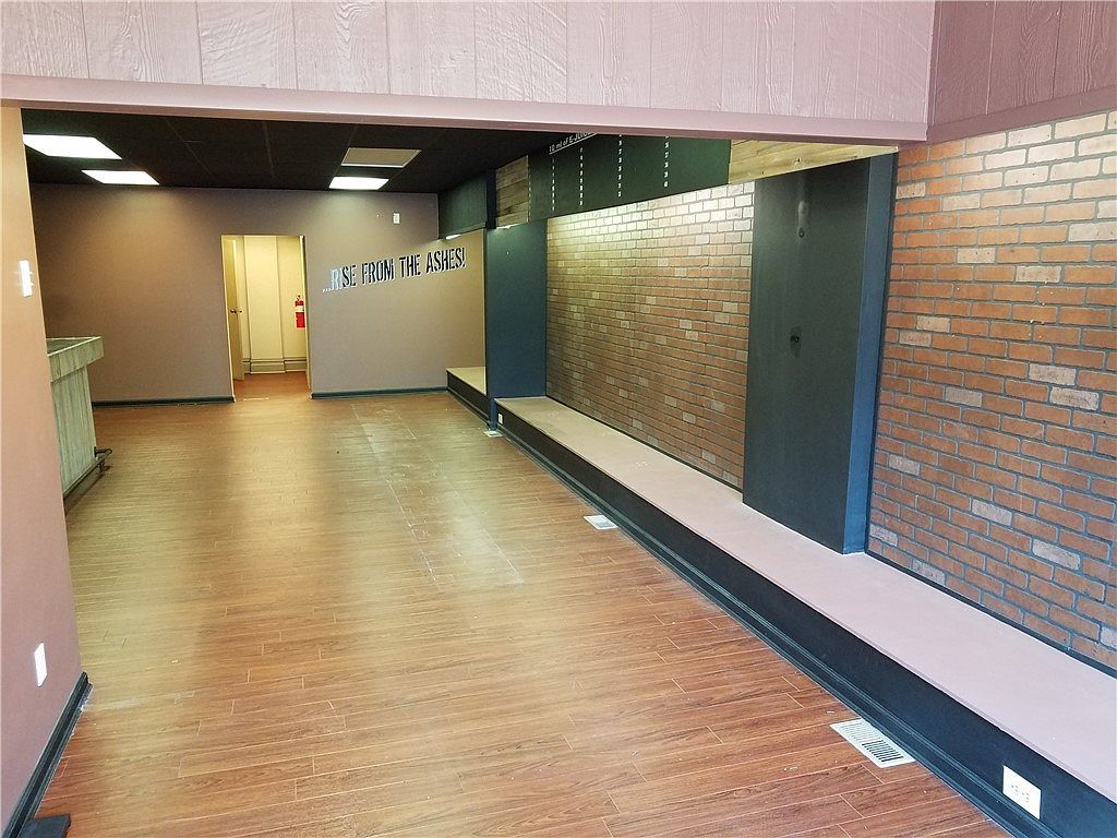 115 W Jefferson St Butler, PA 16001  | Multi Family