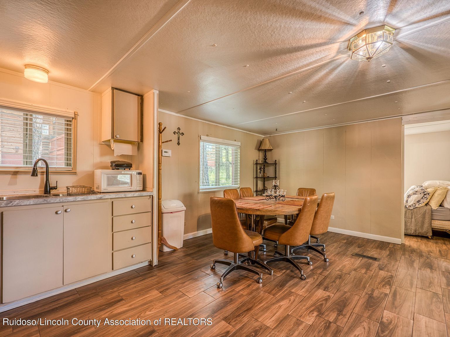 122 S Mountain Breeze Dr Ruidoso, NM 88345 | New build