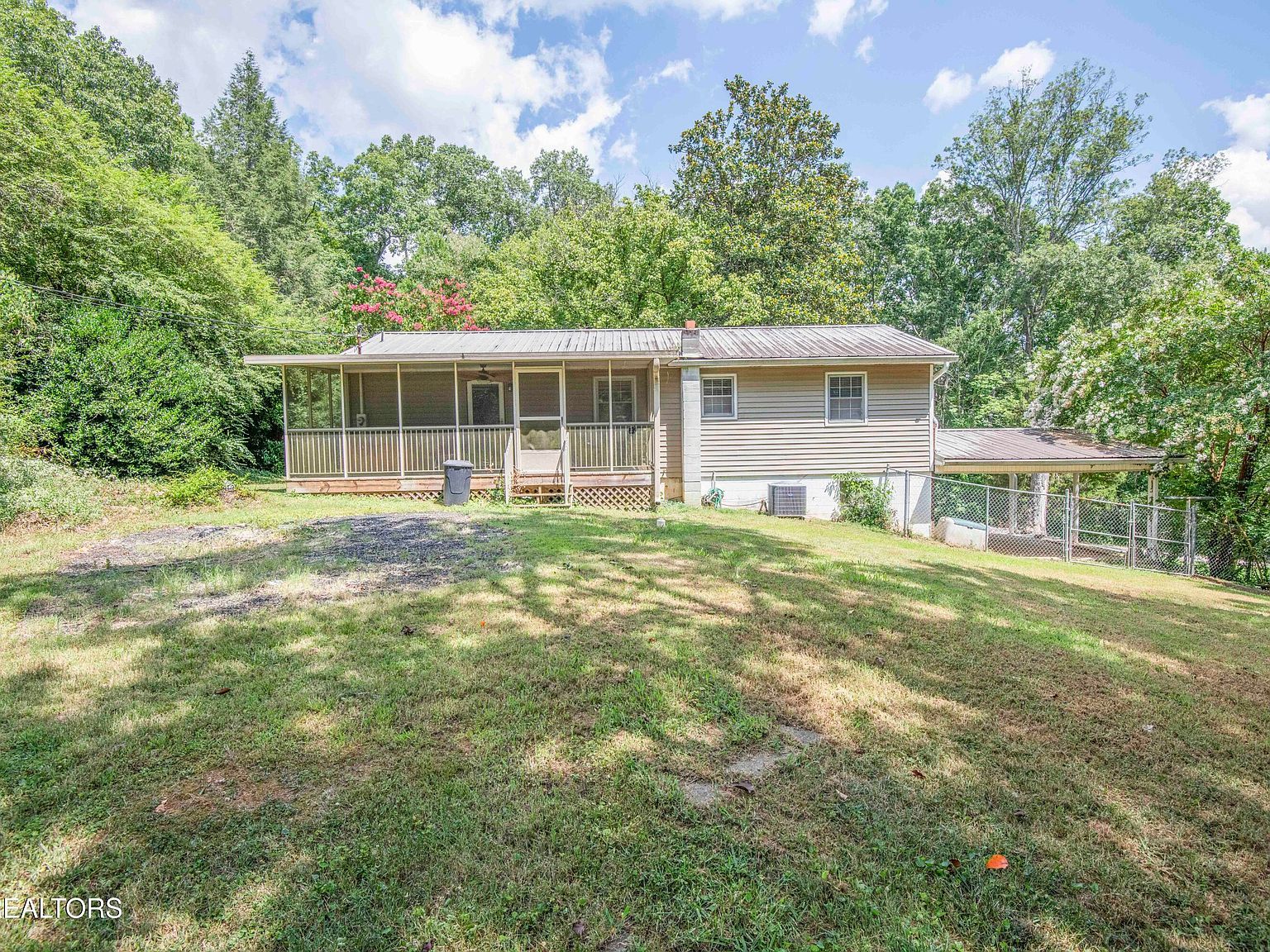 339 Cofer Cir Harriman, TN 37748  | Single Family