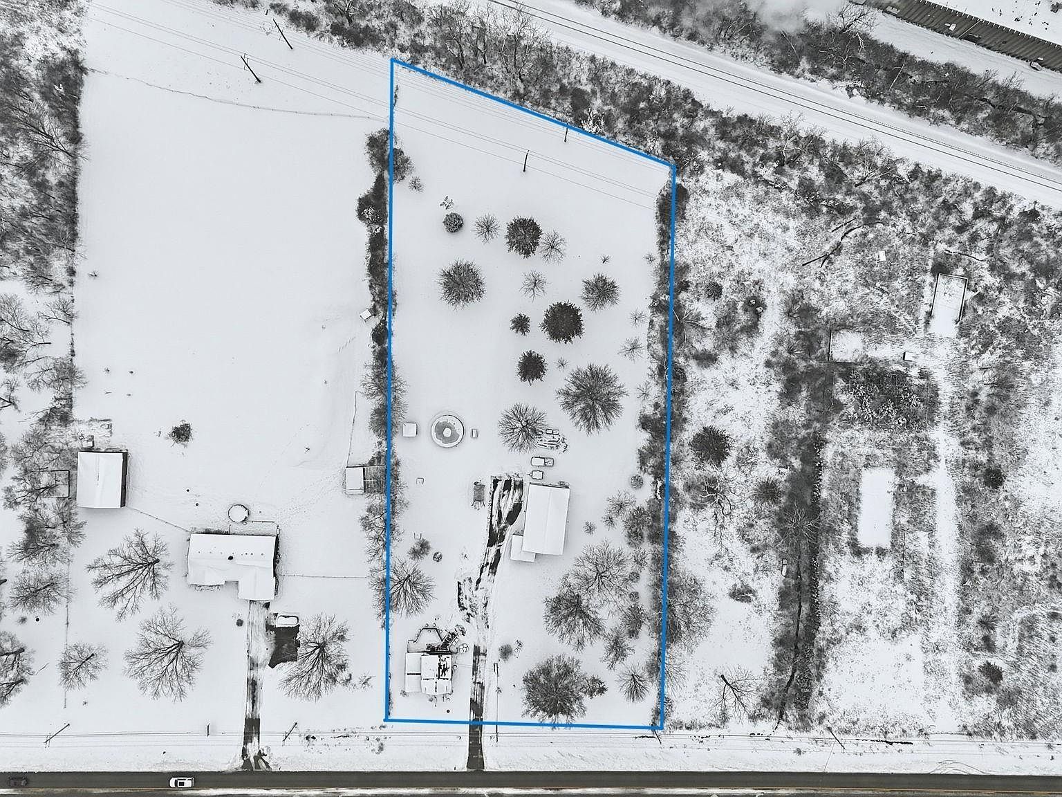 6715 Bass Rd Fort Wayne, IN 46818 | Single Family