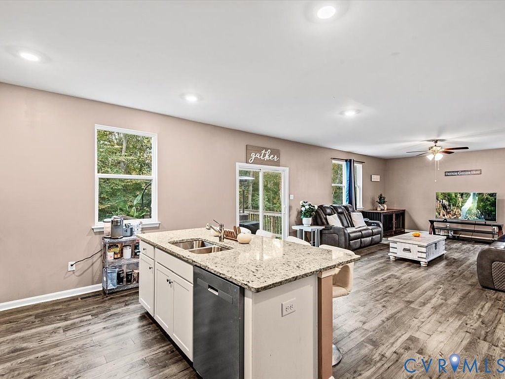 11125 Chappell Creek Cir North Prince George, VA 23860  | Single Family