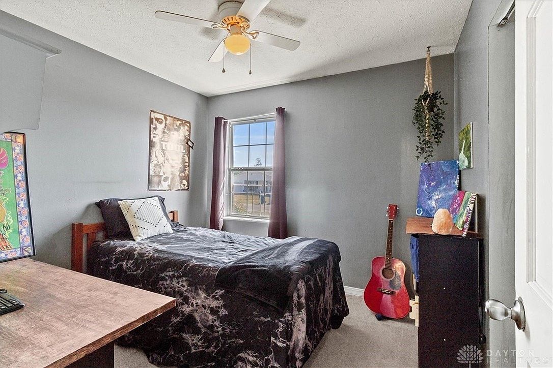 28 Lloyd Dr North Lewisburg, OH 43060  | Single Family