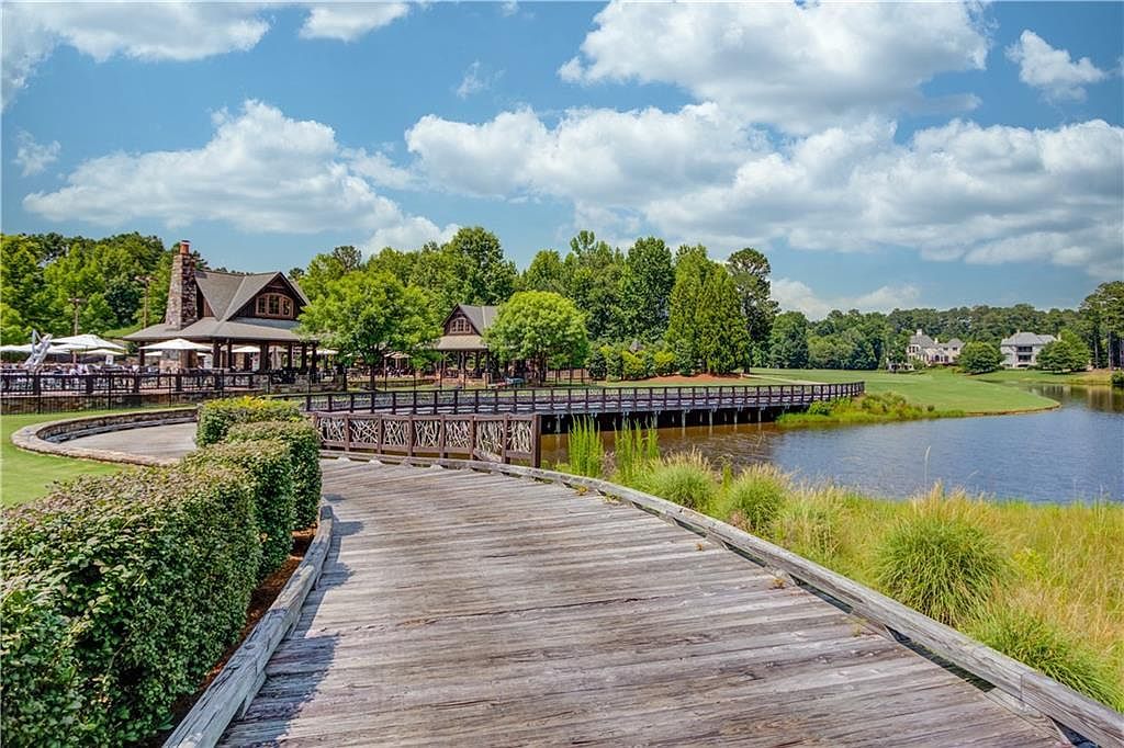 929 Middle Fork Trl Suwanee, GA 30024  | Single Family