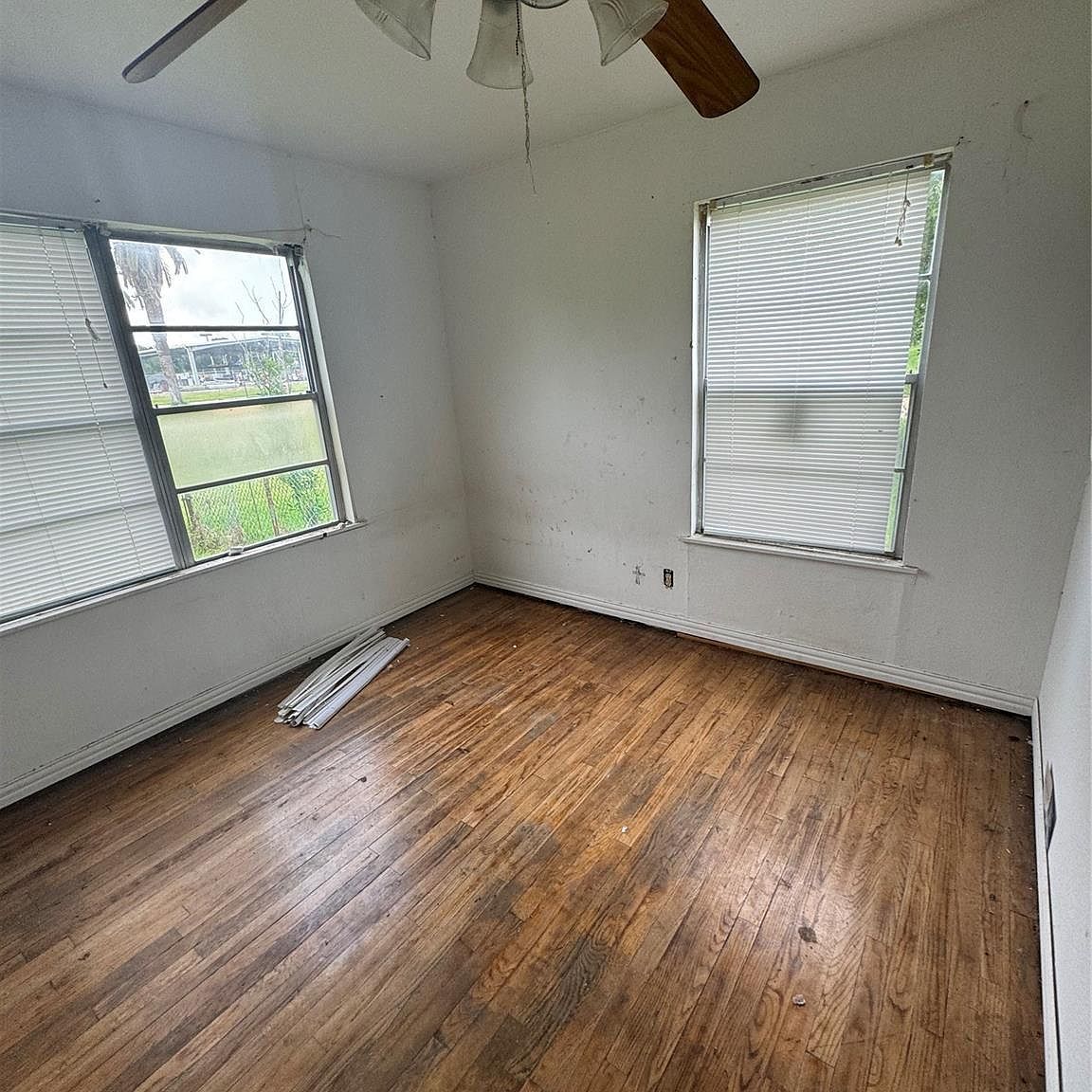 1112 3rd Ave N Texas City, TX 77590  | Multi Family