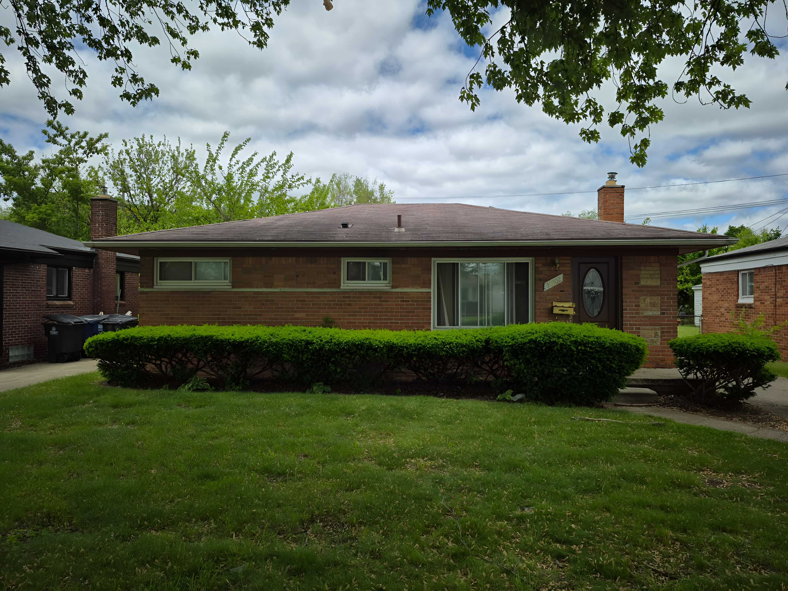 30102 Matthew St, Westland, MI, USA, 48186 - Thumbnail 2