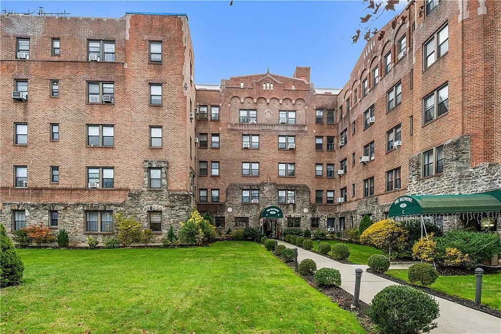 4784 Boston Post Rd APT C41 Pelham, NY 10803  | Condominium