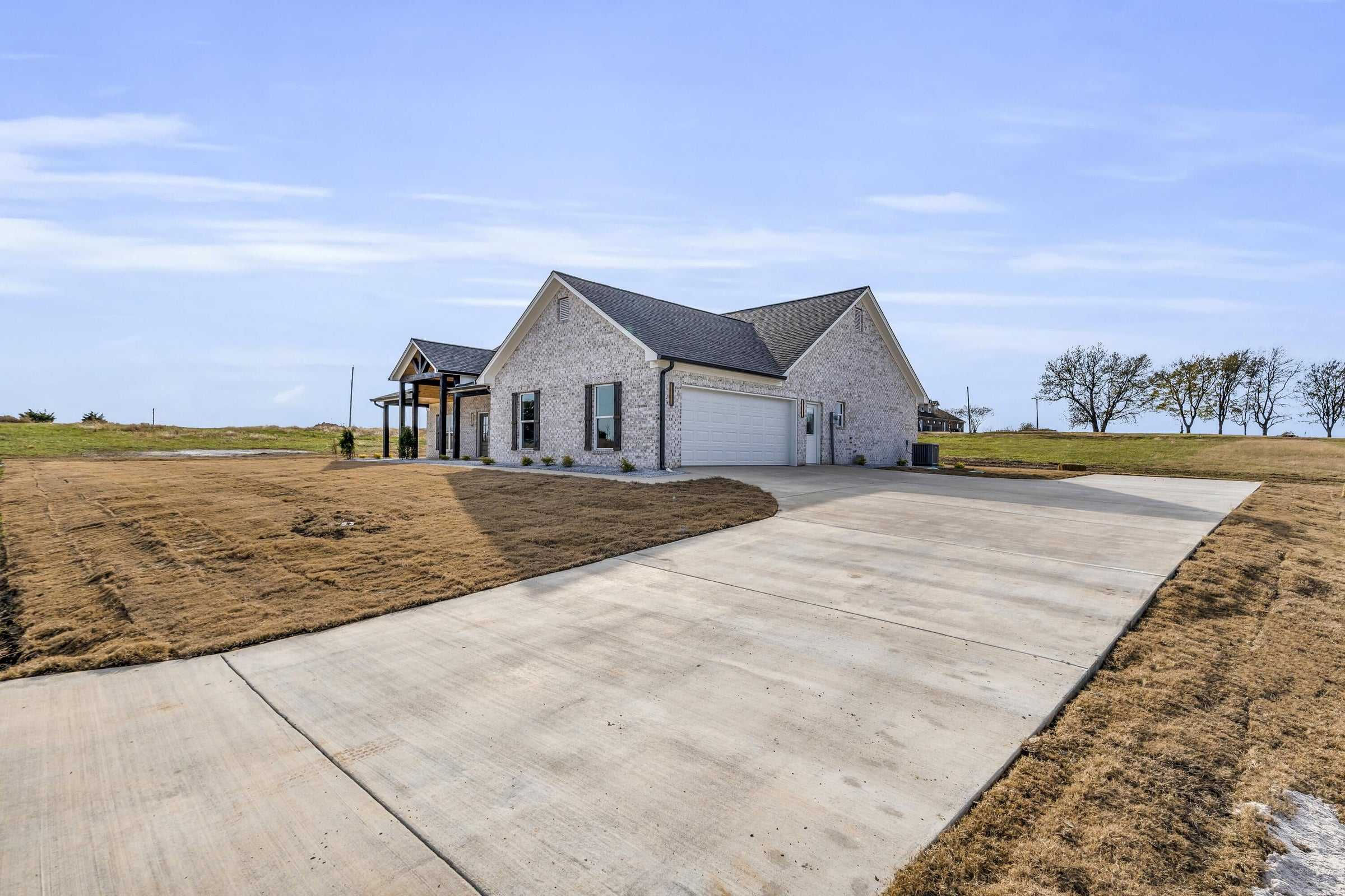 49 Billy Casper Dr, Columbus, MS, USA, 39701 | Single Family