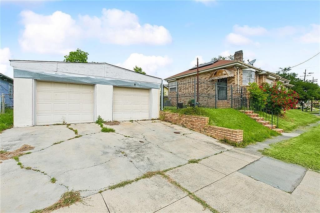 3856 Gentilly Blvd New Orleans, LA 70122 | Single Family