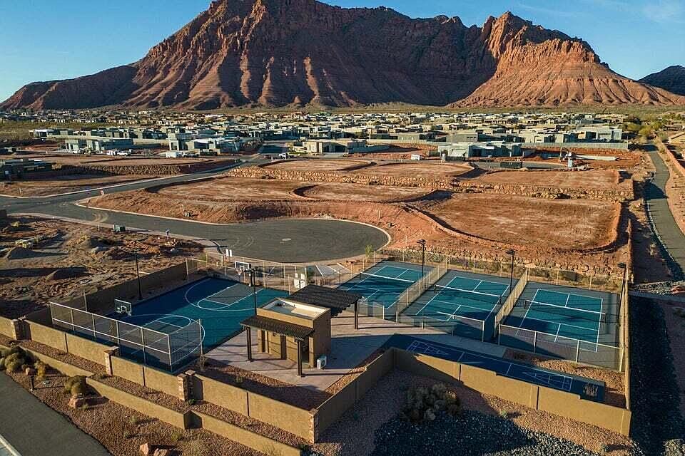 699 E Crimson Flare Ln LOT 8 Ivins, UT 84738 | Land/Lot