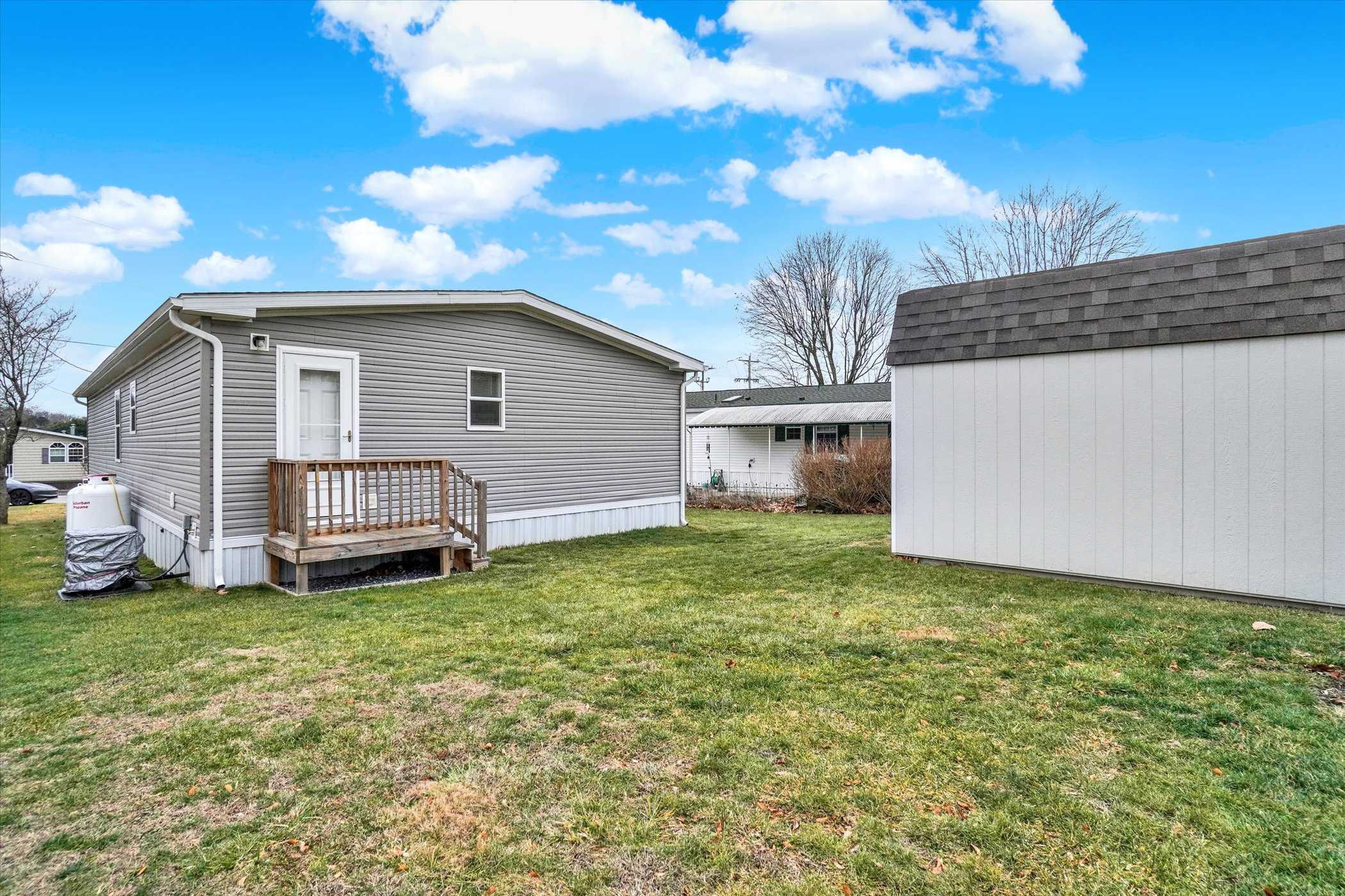 208 Country Ridge Drive, York, PA, USA, 17408 | Mobile Home