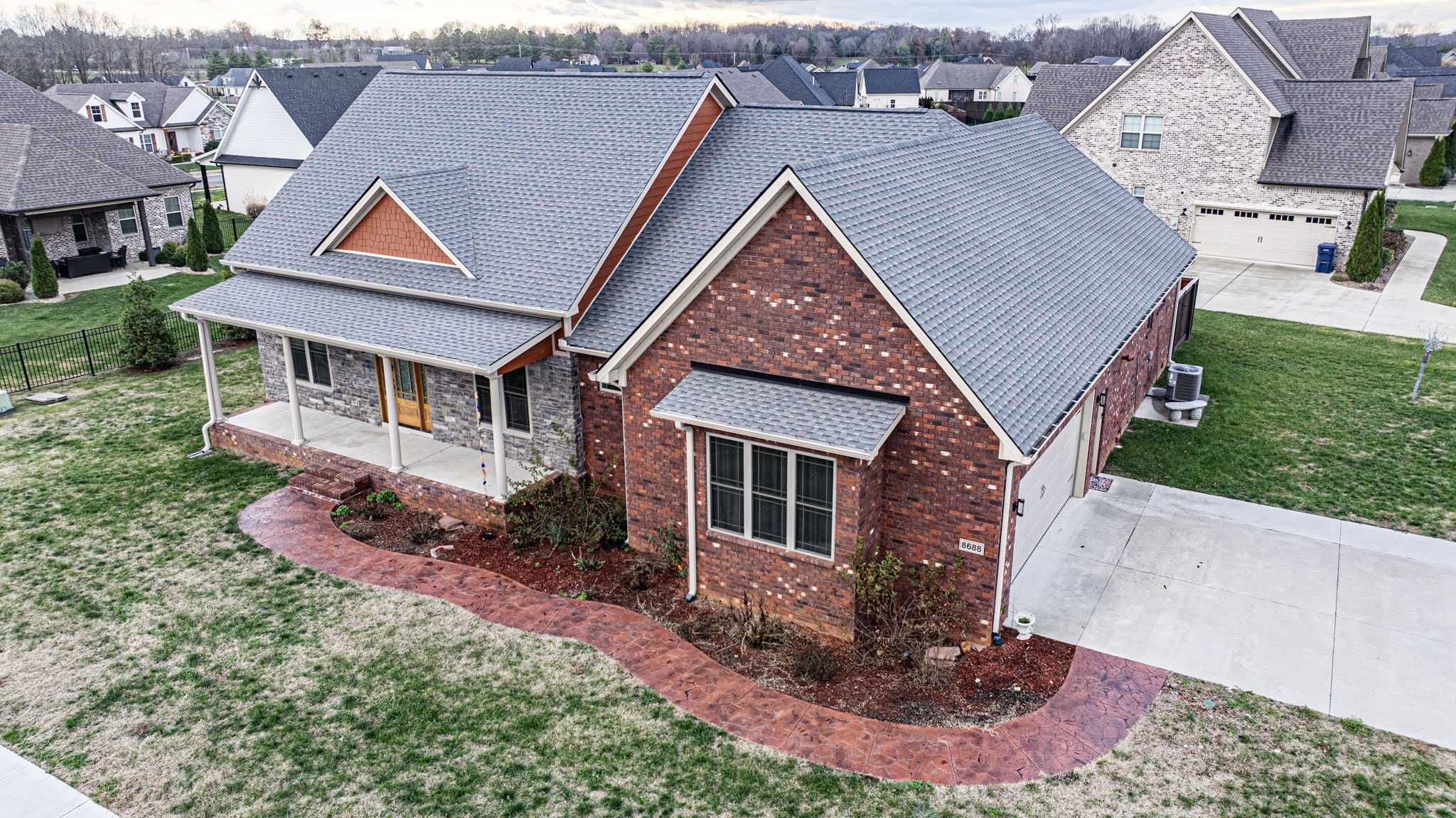 8688 Pebblestone Lane, Alvaton, KY, USA, 42122  | Single Family