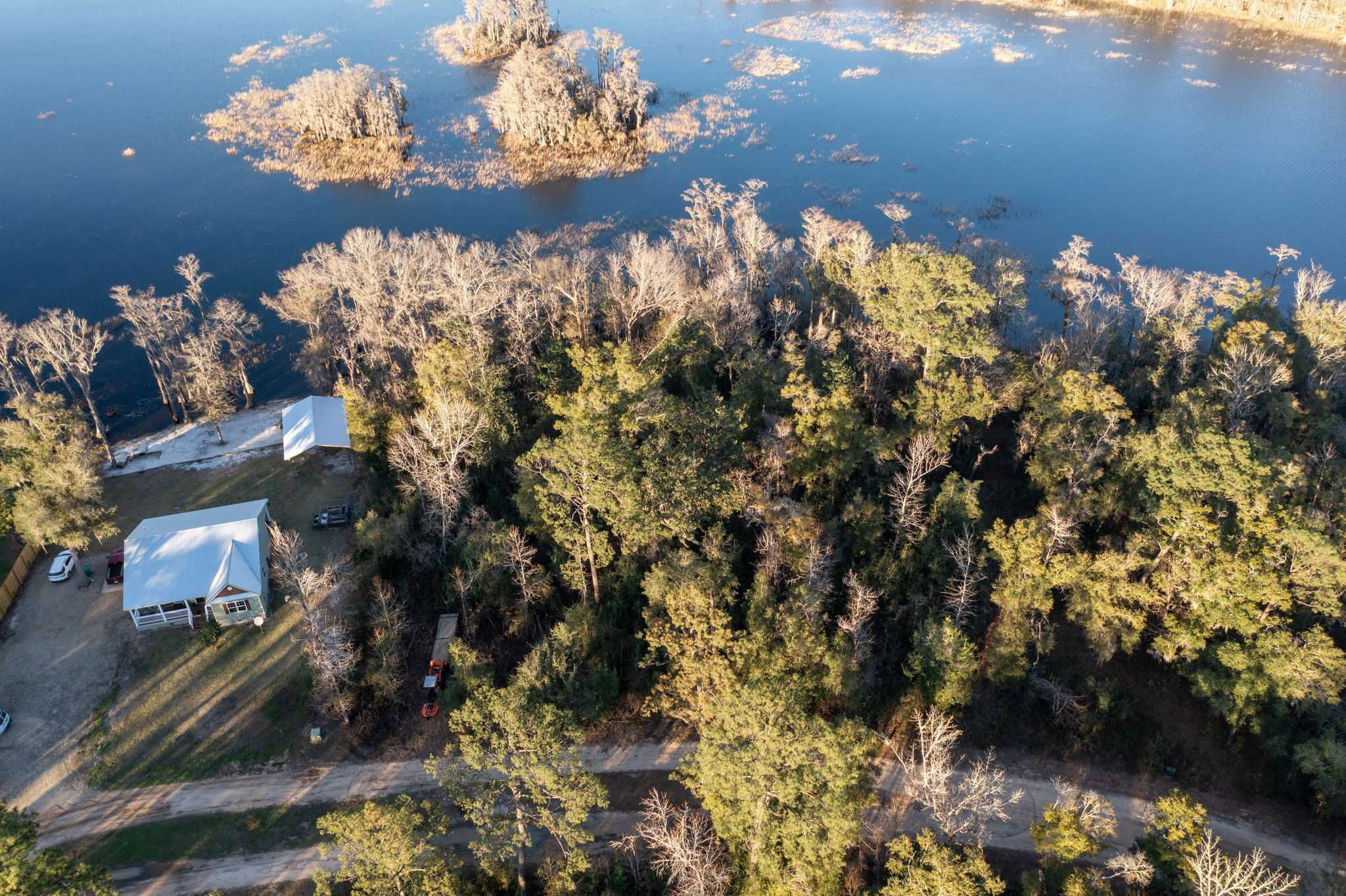 Lot 9 & 10 Paradise Lakes Road - Thumbnail 3