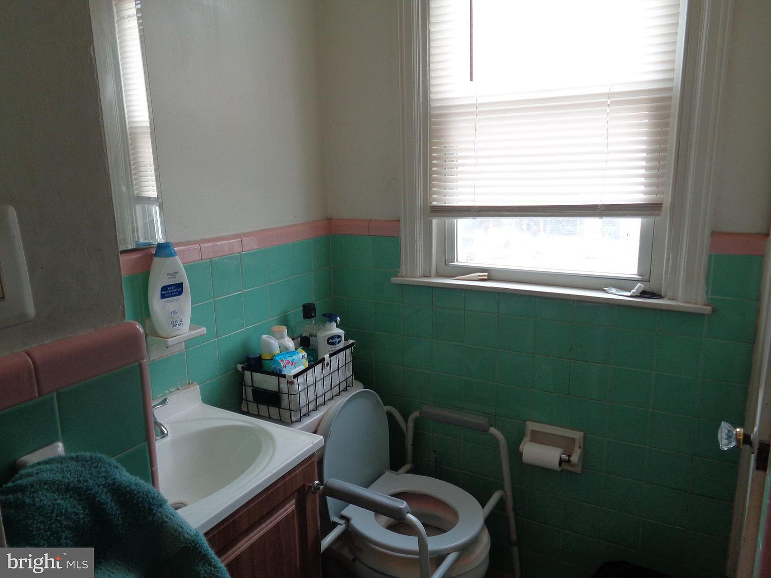 5264 Glenloch St Philadelphia, PA 19124  | New build