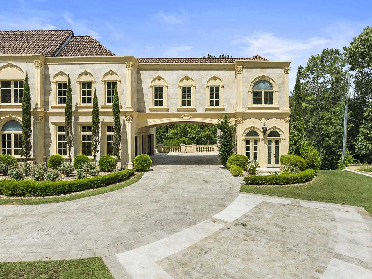 6420 Riverside Drive, Atlanta, GA, USA, 30328  | Single Family