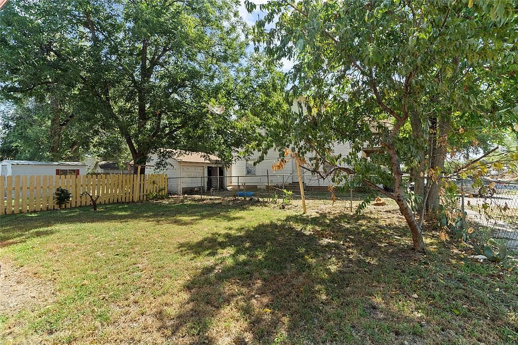 125 W Wabash Ave Enid, OK 73701  | Single Family