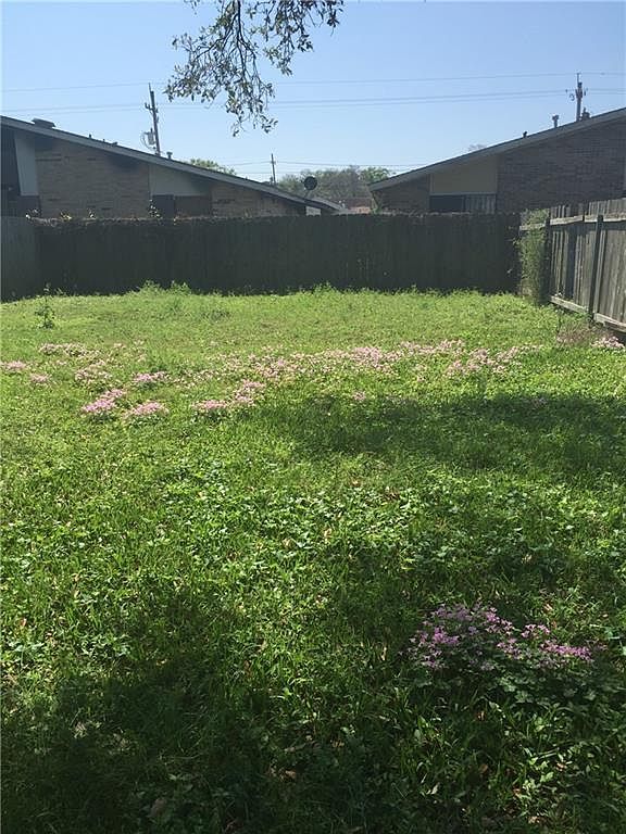 7400-7402 W Laverne St New Orleans, LA 70126  | Multi Family