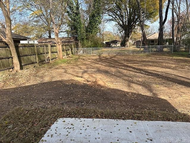 1009 W Smith St Benton, AR 72015  | Single Family