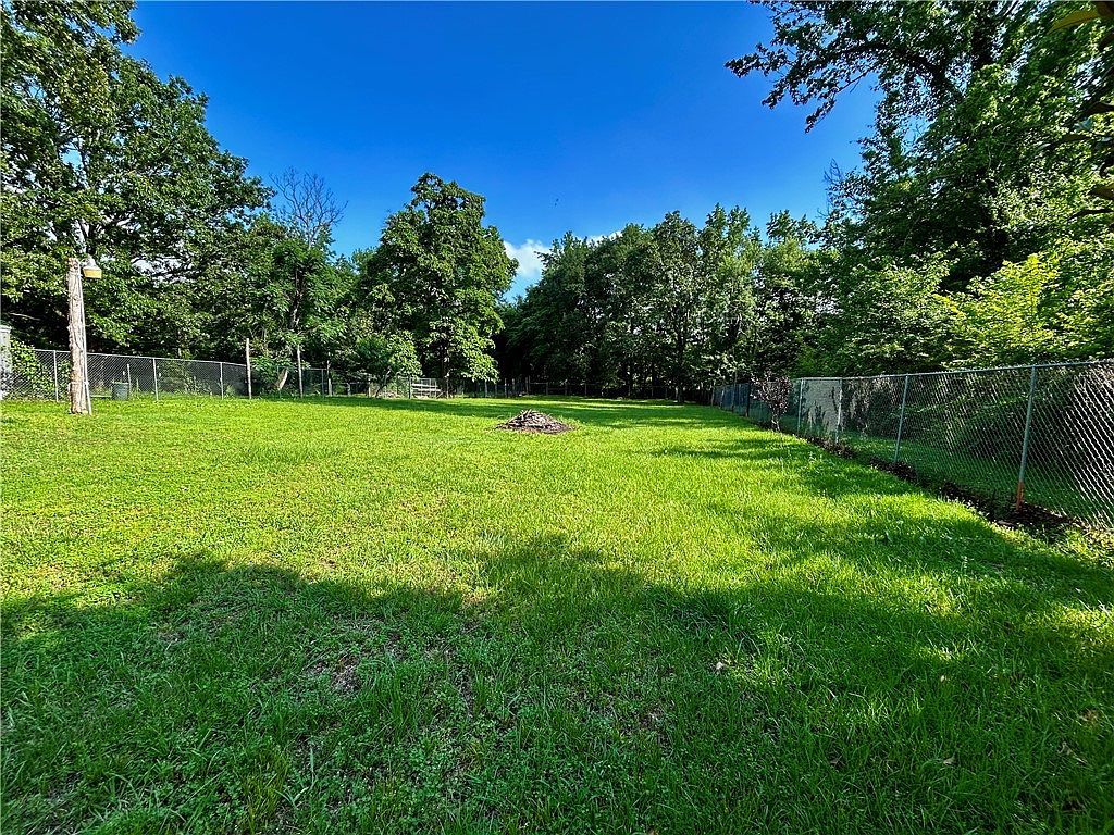 1368 E Main St Clarksville, AR 72830 | Single Family