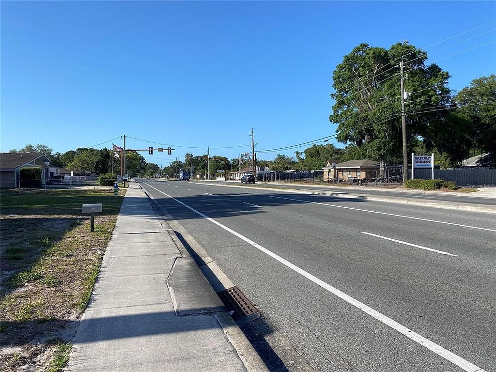 4122 N Lockwood Ridge Rd Sarasota, FL 34234  | Land/Lot