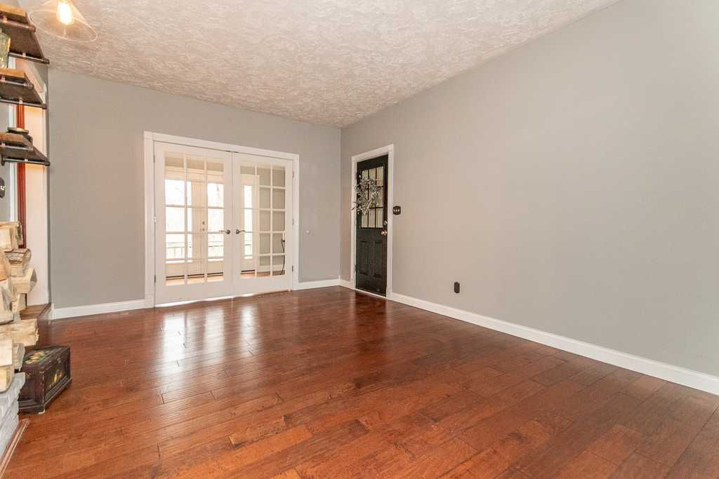 9025 Mulberry Road, Chesterland, OH, USA, 44026 - Thumbnail 5