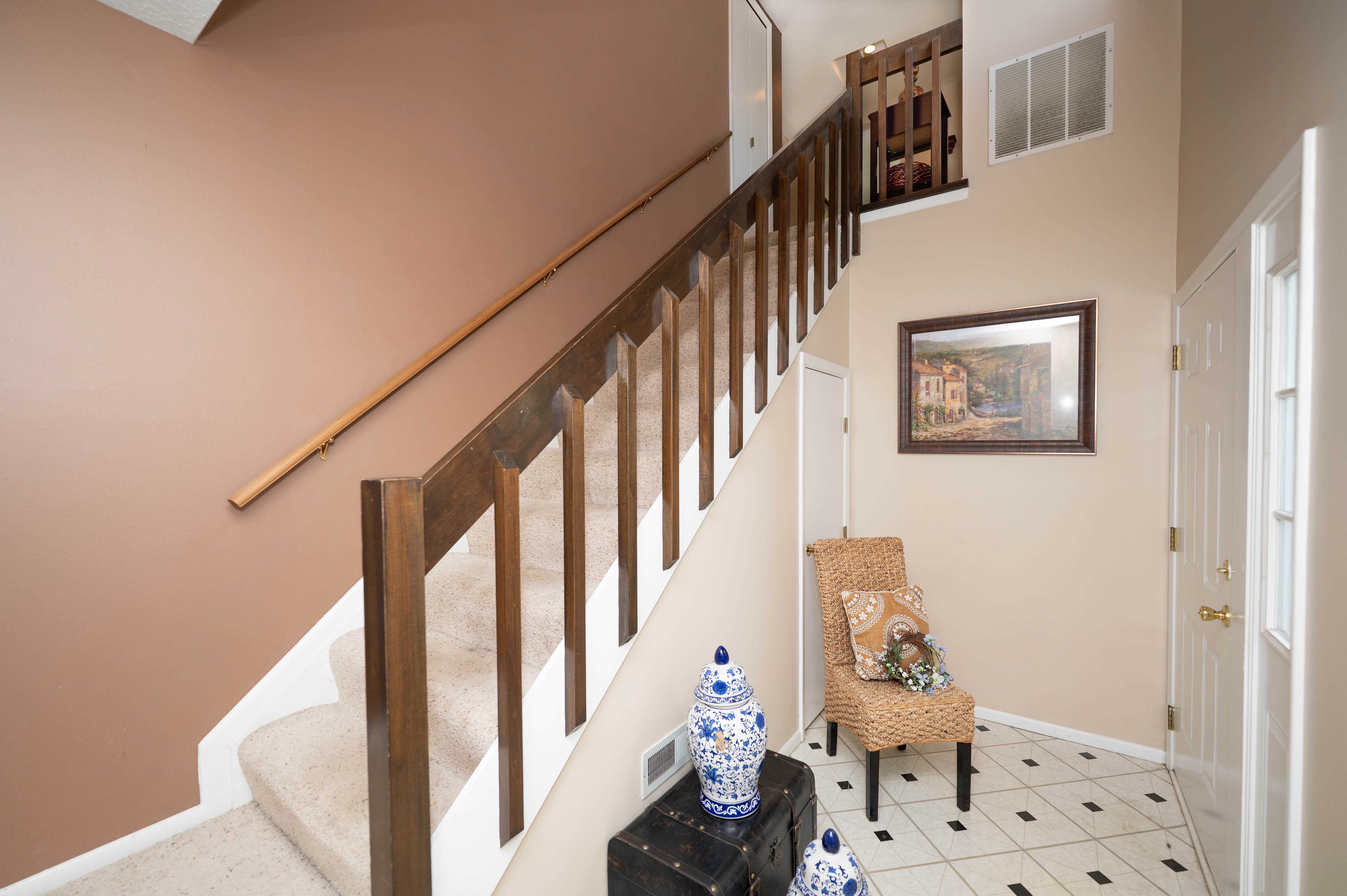 1230 Ramblewood Trail, Cleveland, OH, USA, 44121 - Thumbnail 5