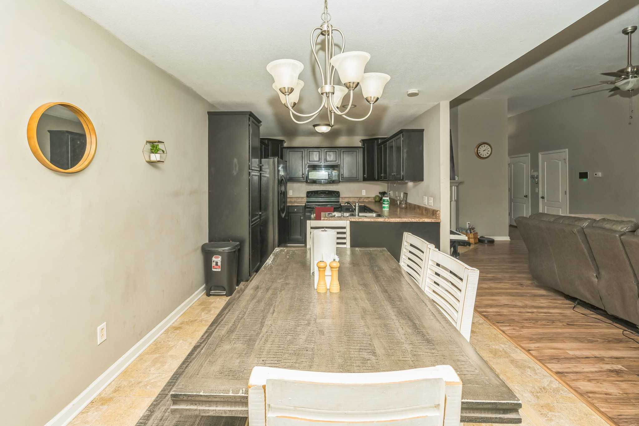 3689 Nadia Dr, Clarksville, TN, USA, 37040 - Thumbnail 4