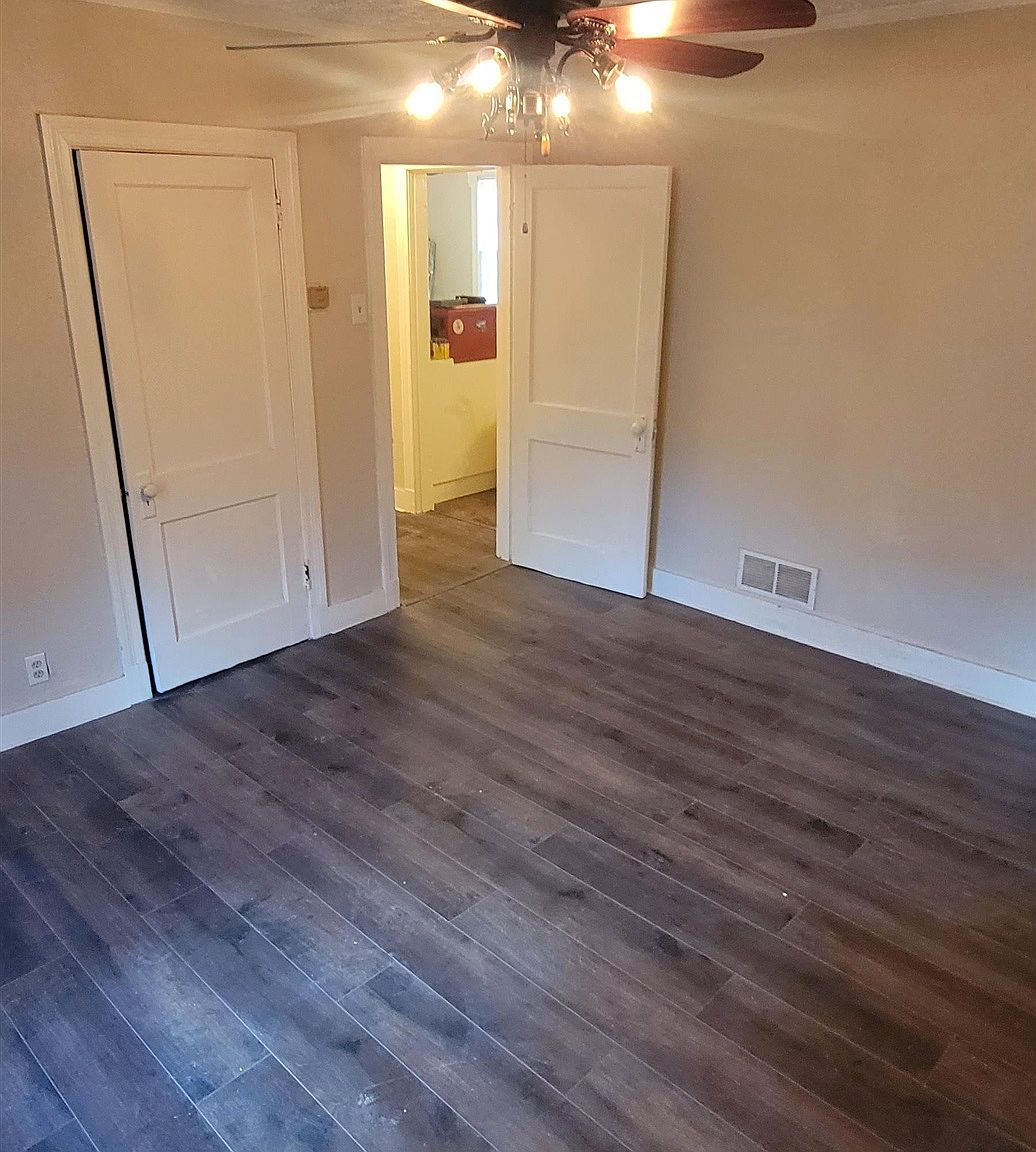 862 S Lauderdale St Memphis, TN 38126  | Single Family