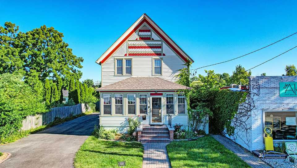 132 Hawley Street, Grayslake, IL, USA, 60030 - Thumbnail 2