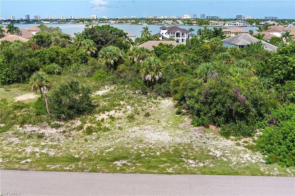 680 Inlet Dr Marco Island, FL 34145  | Land/Lot