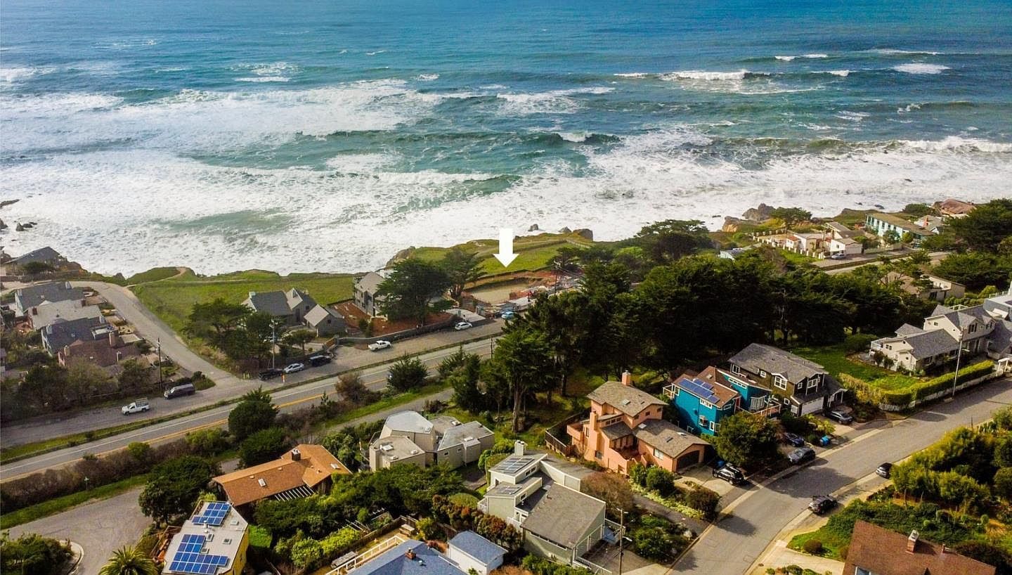 2180 Vallemar Moss Beach, CA 94038  | Single Family