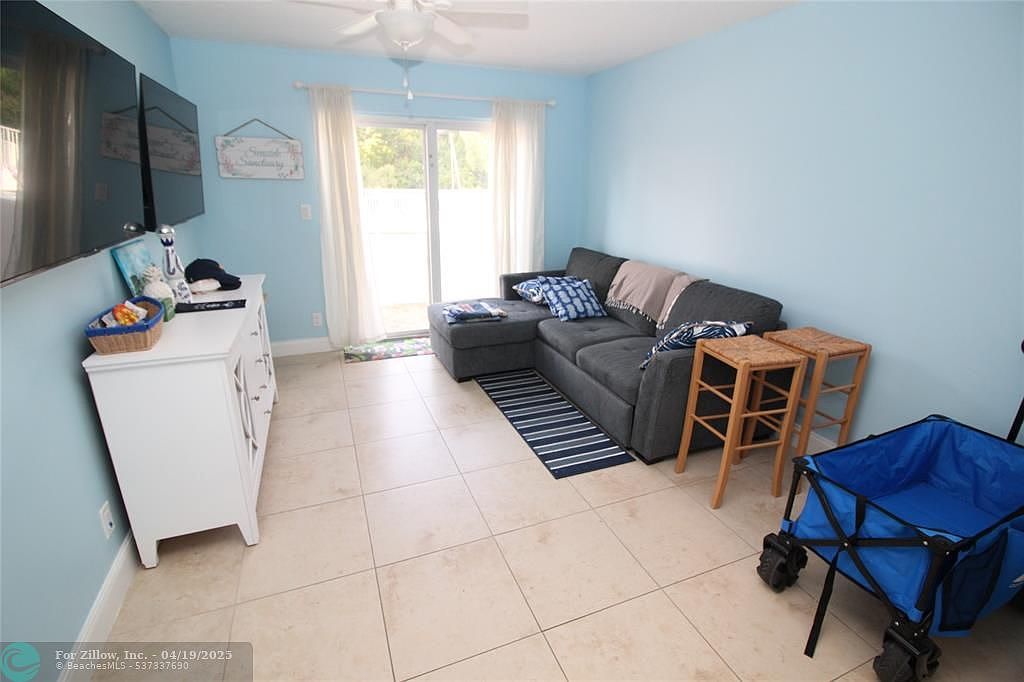 2860 NE 14th St #103D Pompano Beach, FL 33062 | Condominium