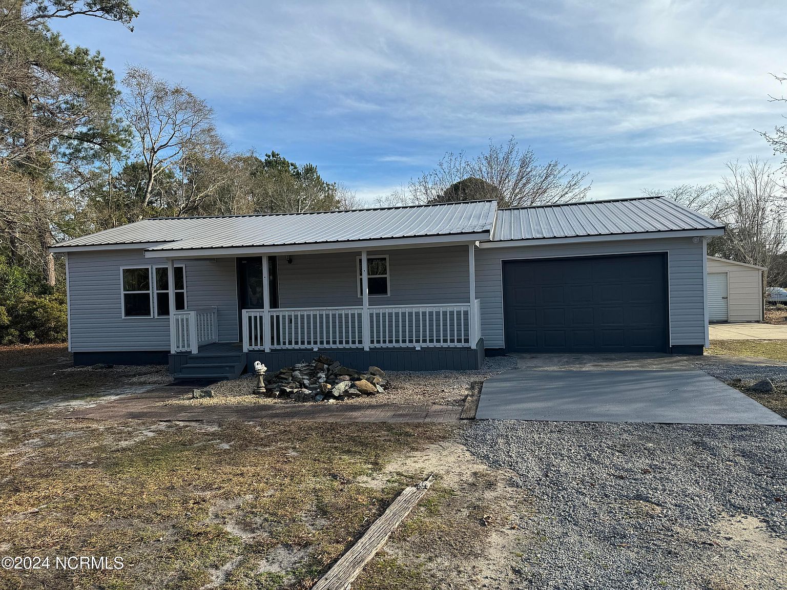 2807 Boones Neck Rd SW Supply, NC 28462 | Single Family