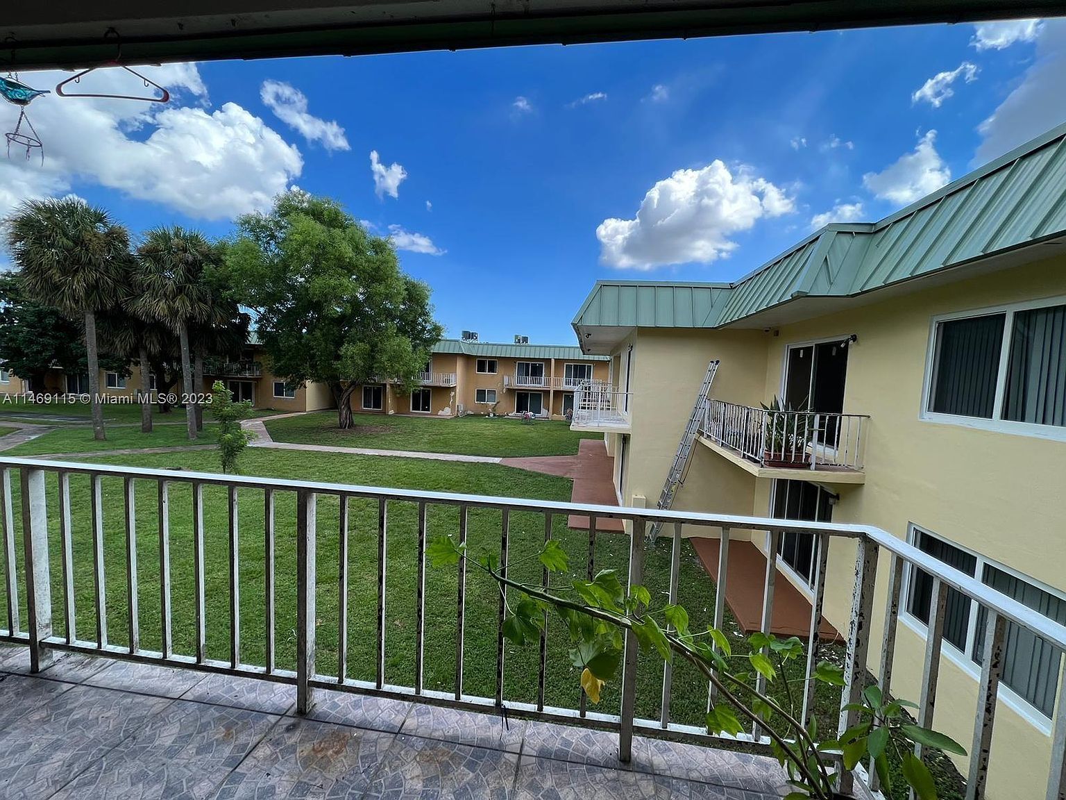 505 NW 177th St APT 243 Miami Gardens, FL 33169 | Condominium