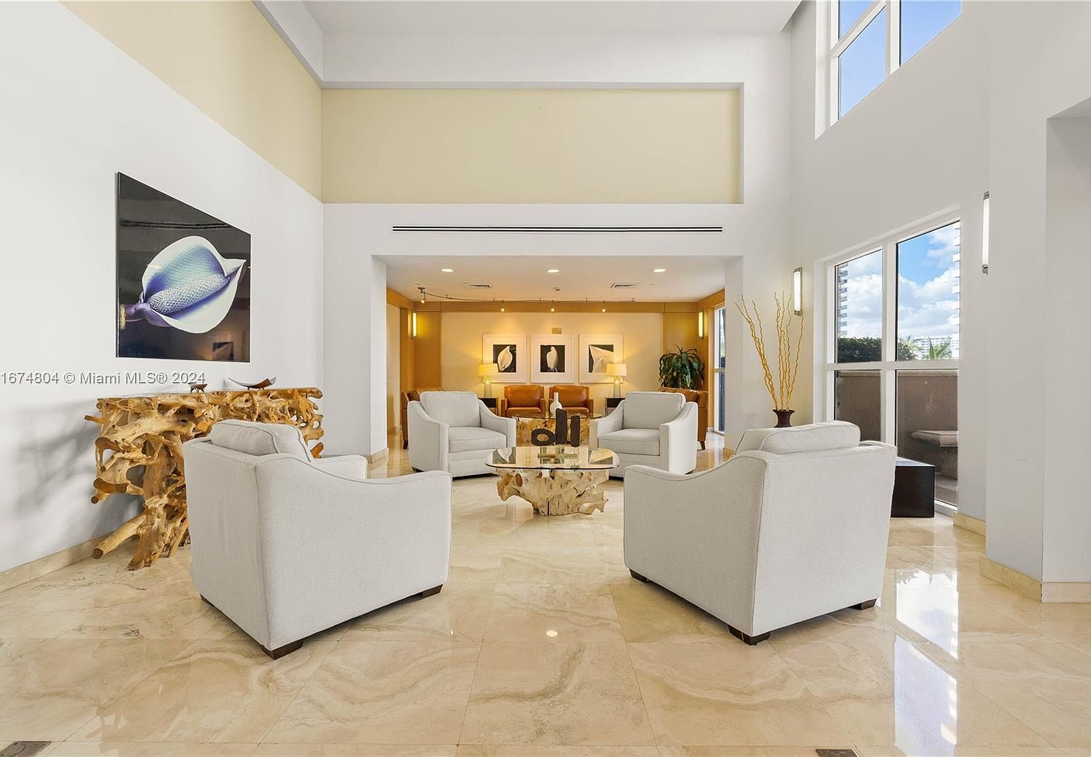 2080 S Ocean Dr APT 506 Hallandale, FL 33009  | Condominium