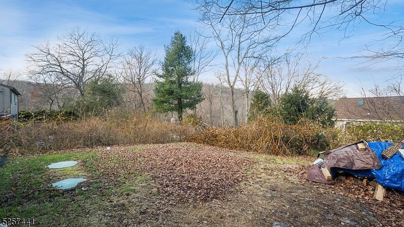 44 Grandview Ave Stockholm, NJ 07460  | Single Family