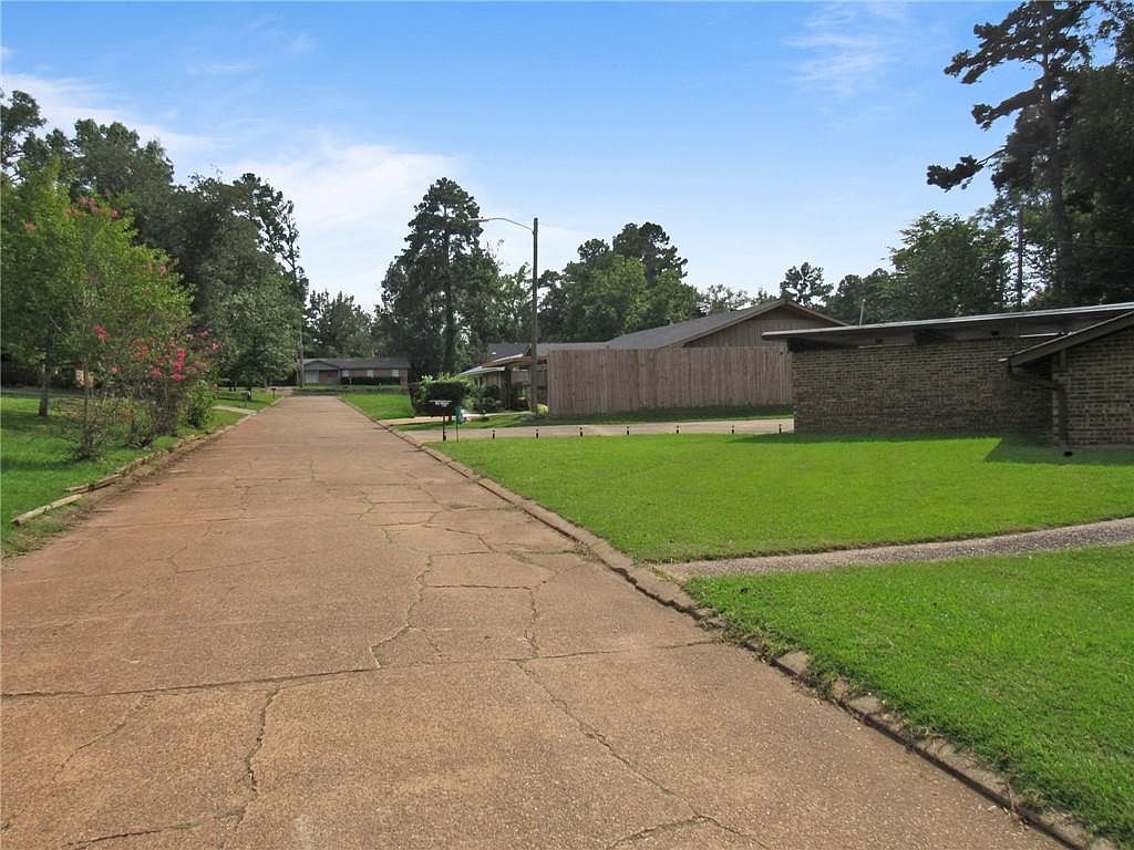 109 Pleasant Dr Many, LA 71449  | Single Family