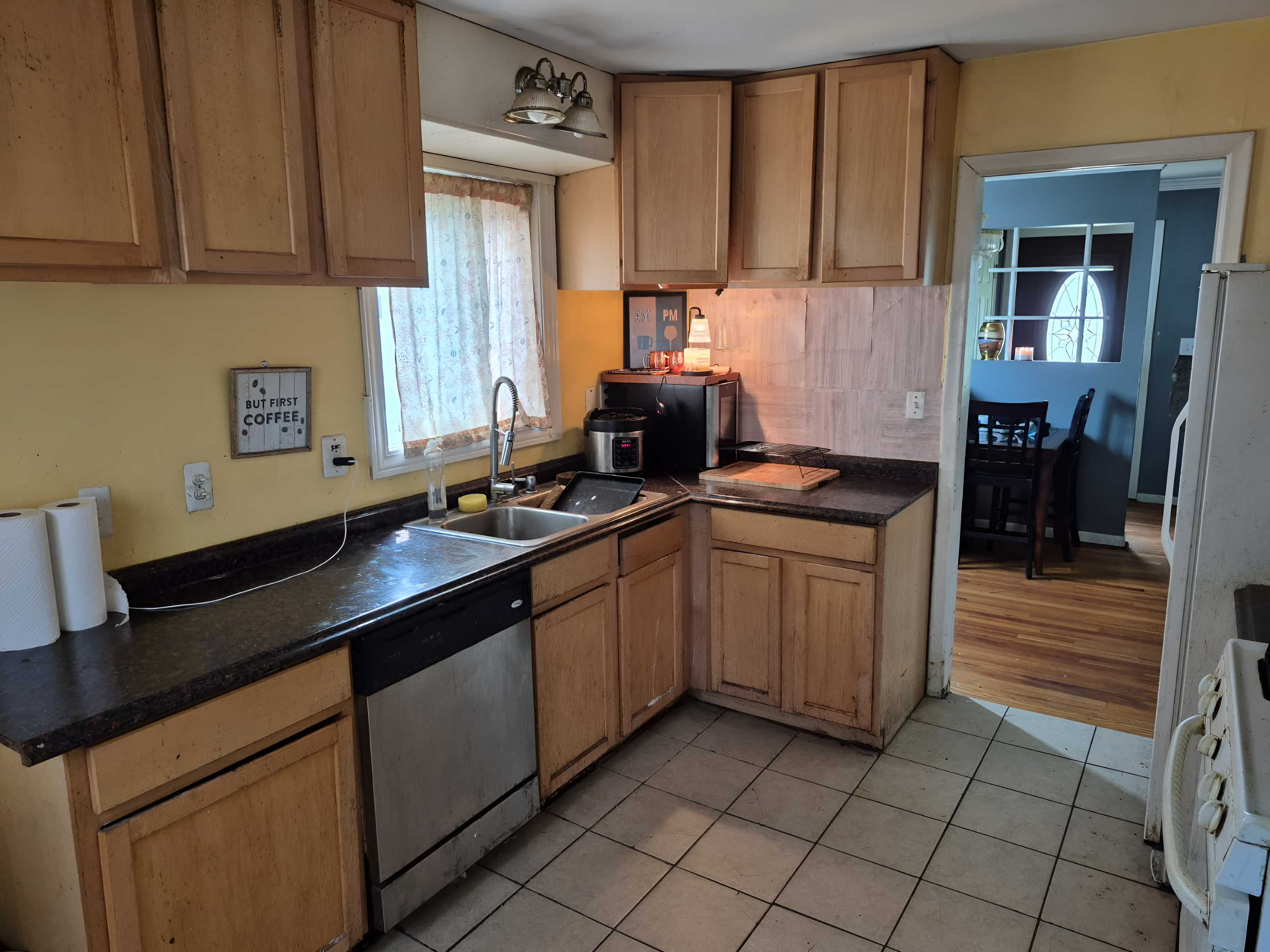 30102 Matthew St, Westland, MI, USA, 48186 - Thumbnail 5