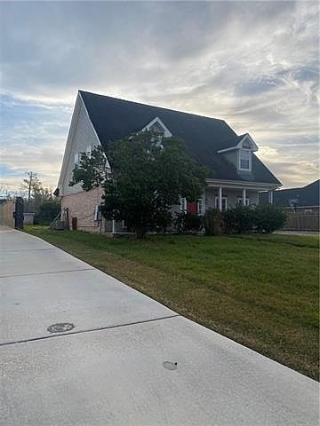 103 Warwick St La Place, LA 70068  | Single Family