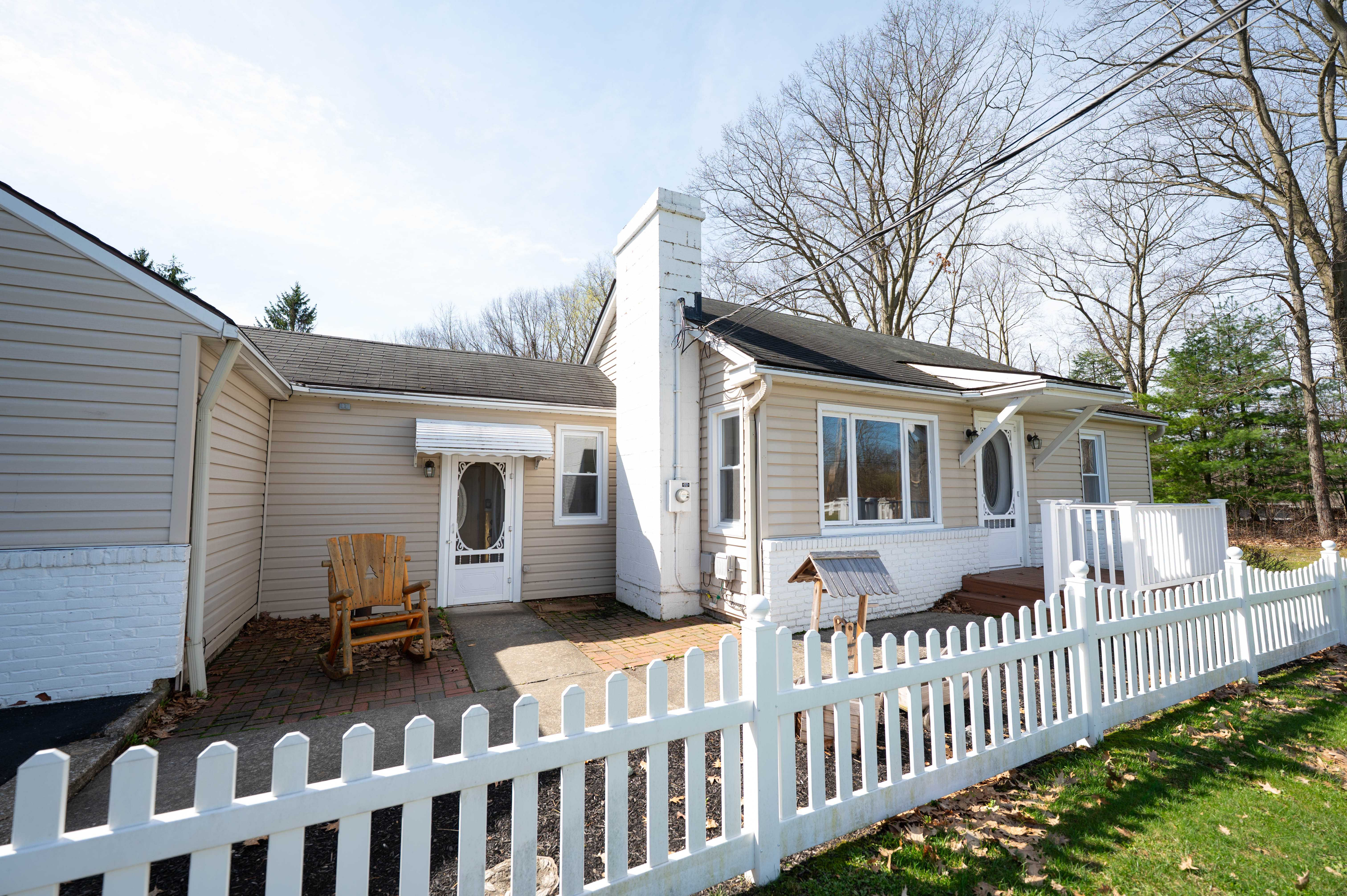 12071 Butternut Road, Newbury Township, OH, USA, 44065 - Thumbnail 3