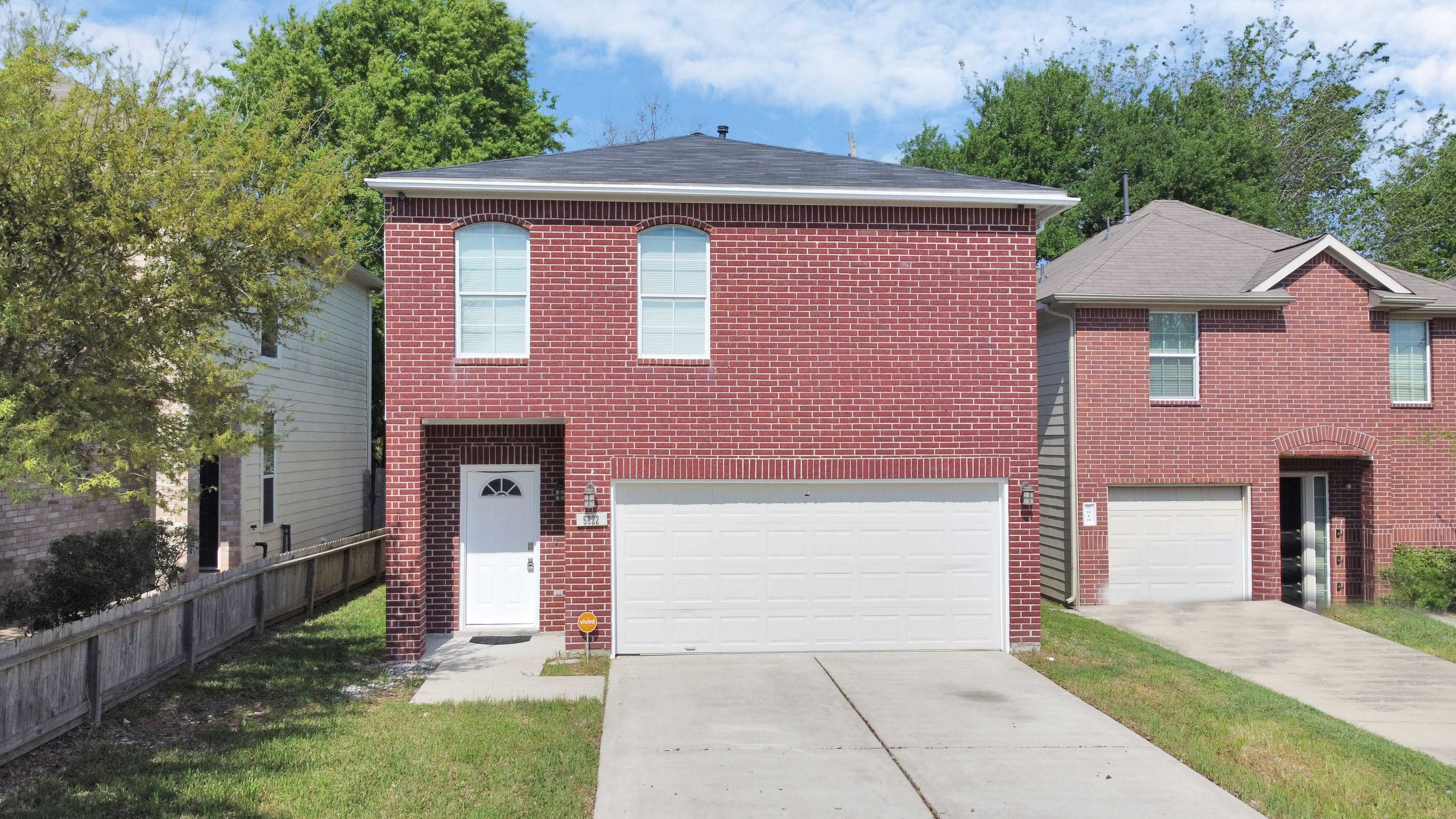 5822 Santa Bernadetta St, Houston, TX, 77017 - Thumbnail 2