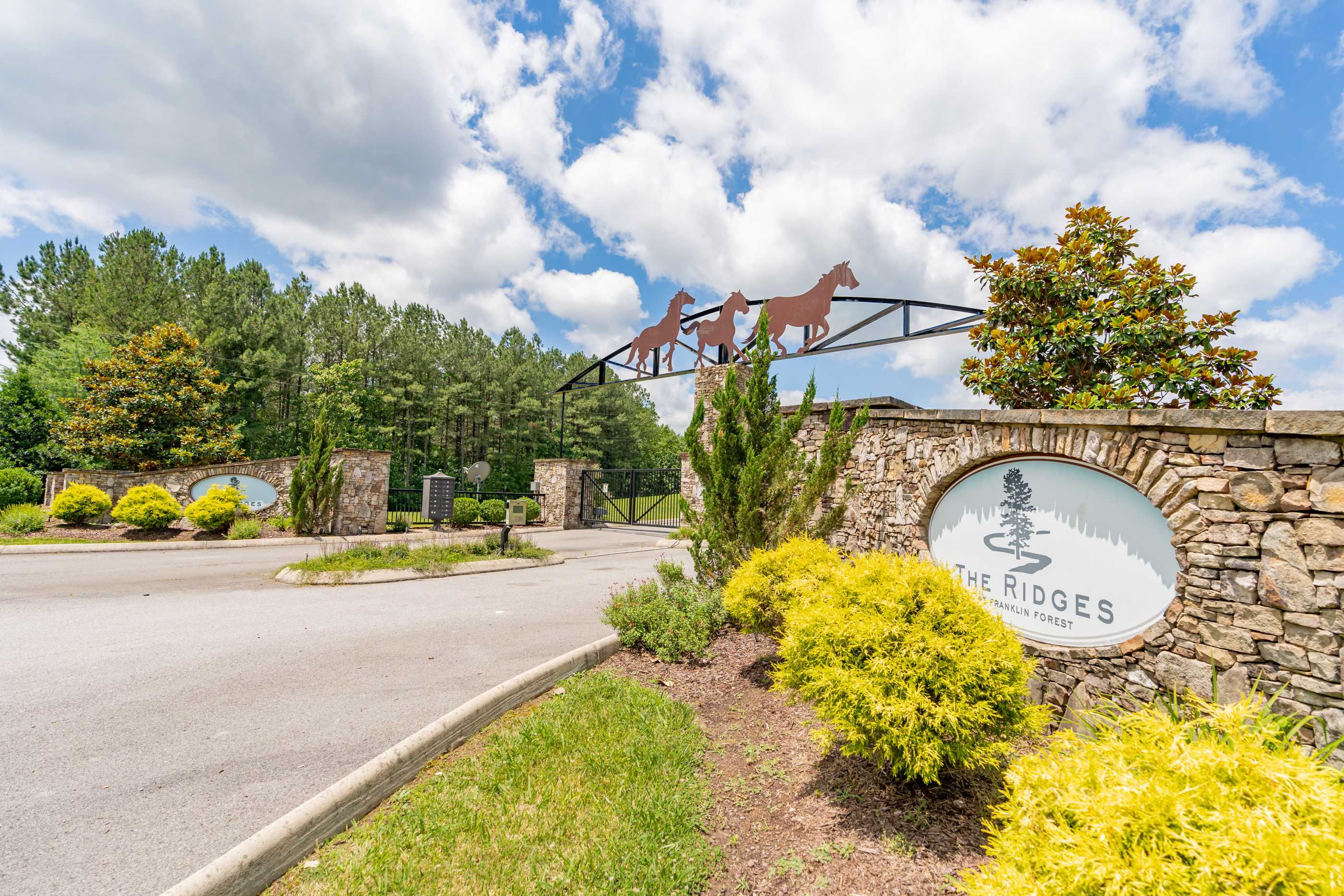 1455 Thunder Ridge Dr, South Pittsburg, TN, USA, 37380  | Single Family