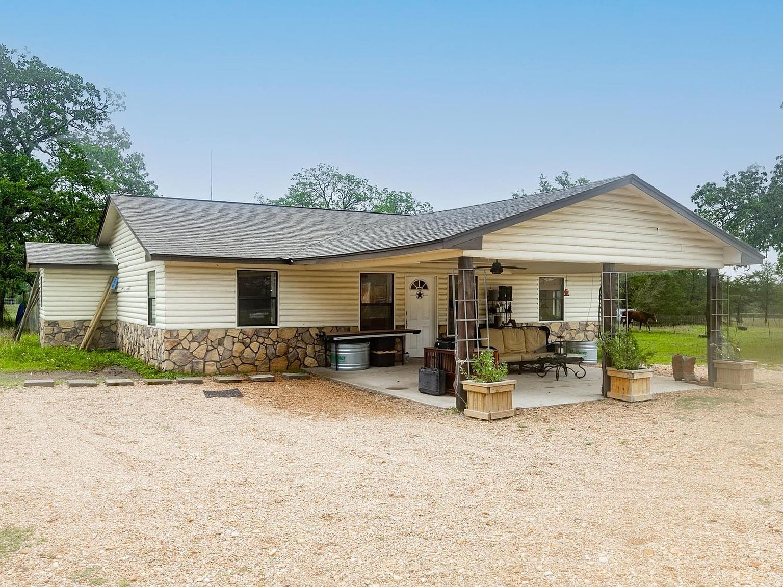 326 Zapalac Rd Smithville, TX 78957  | Single Family