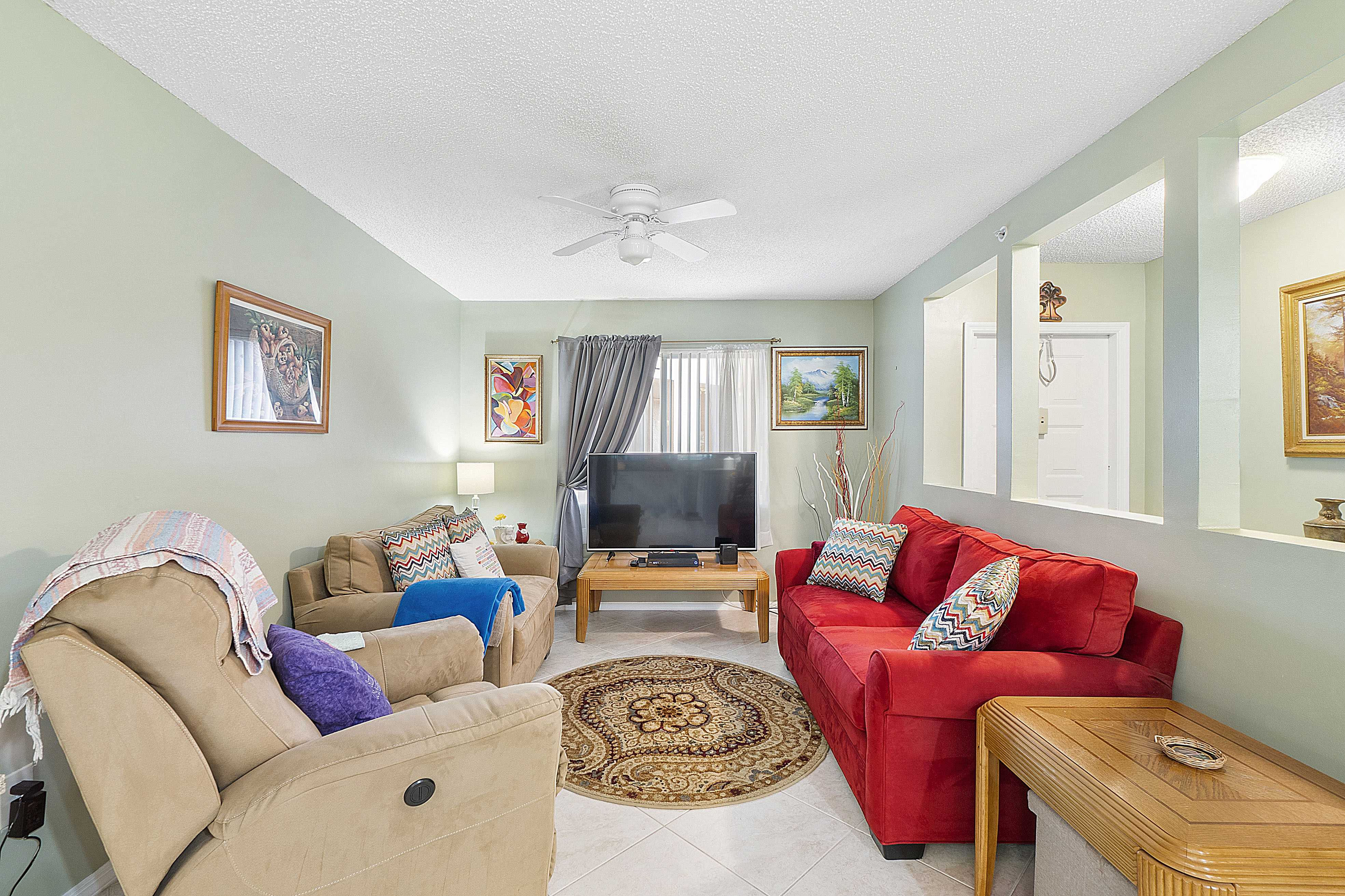 7659 Granville Drive, Tamarac, FL, USA, 33321 - Thumbnail 5